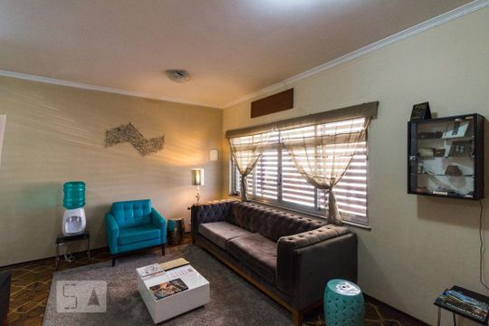 Sala de casa à venda com 3 quartos, 270m² em Santa Teresinha, São Paulo