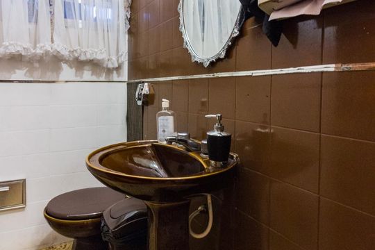 Lavabo de casa à venda com 3 quartos, 270m² em Santa Teresinha, São Paulo