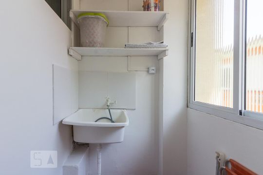 Área de Serviço de apartamento à venda com 2 quartos, 58m² em Rio Branco, Porto Alegre