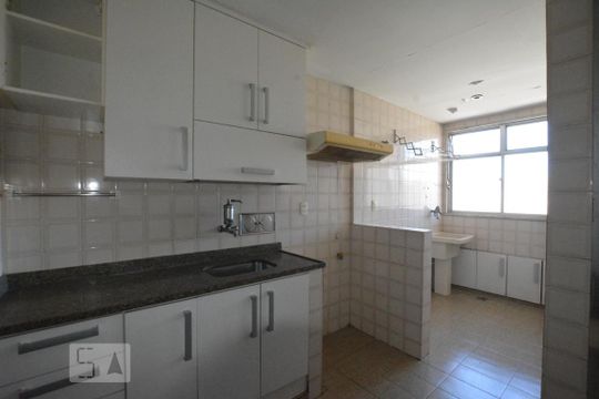 Cozinha de apartamento para alugar com 2 quartos, 69m² em Penha Circular, Rio de Janeiro