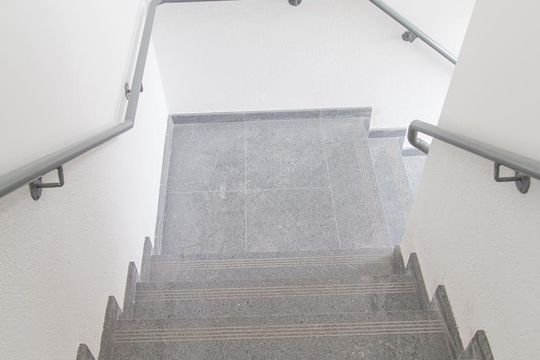 Escada de casa de condomínio à venda com 3 quartos, 148m² em Vila Bertioga, São Paulo