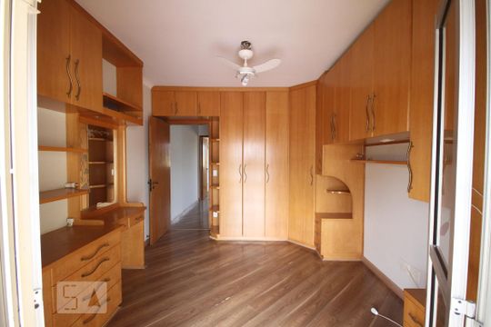 Quarto 2 de casa à venda com 2 quartos, 101m² em Vila Caraguatá, São Paulo