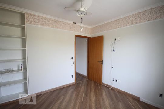 Quarto 1 de casa à venda com 2 quartos, 101m² em Vila Caraguatá, São Paulo