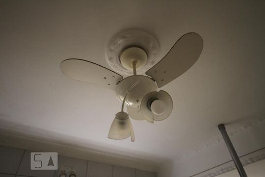 Cozinha de casa à venda com 2 quartos, 101m² em Vila Caraguatá, São Paulo