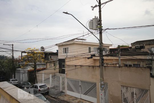 Vista de casa à venda com 2 quartos, 101m² em Vila Caraguatá, São Paulo