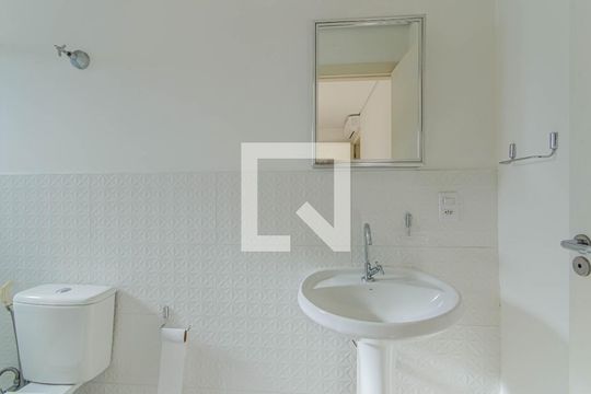 Banheiro da Suíte 1 de casa de condomínio para alugar com 3 quartos, 100m² em Vila Mariana, São Paulo