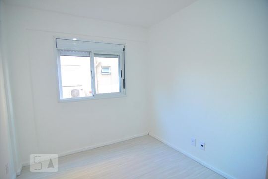 Quarto 2 de apartamento para alugar com 2 quartos, 46m² em Igara, Canoas