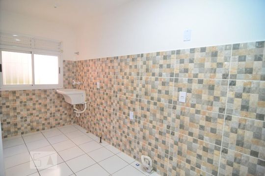 Cozinha de apartamento para alugar com 2 quartos, 46m² em Igara, Canoas