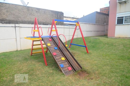 Playground de apartamento para alugar com 2 quartos, 46m² em Igara, Canoas