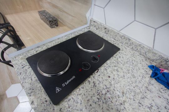 Detalhe Cozinha de kitnet/studio para alugar com 1 quarto, 22m² em Jardim das Acácias, São Paulo