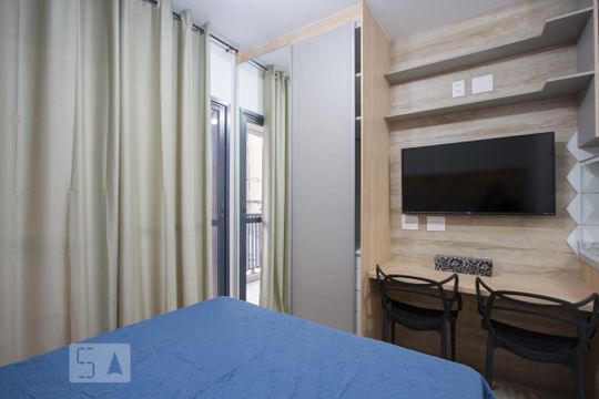 Quarto de kitnet/studio para alugar com 1 quarto, 22m² em Jardim das Acácias, São Paulo