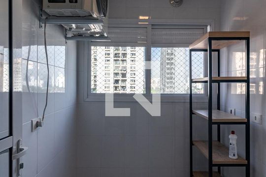 Área de serviço de apartamento à venda com 2 quartos, 65m² em Vila Olímpia, São Paulo