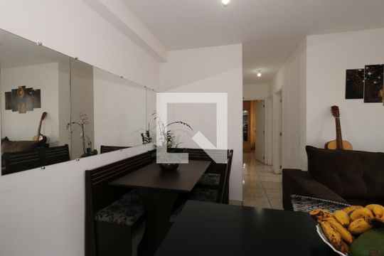 Sala de apartamento à venda com 3 quartos, 59m² em Parque São Vicente, Mauá