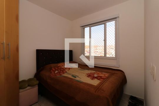 Suite de apartamento à venda com 3 quartos, 59m² em Parque São Vicente, Mauá