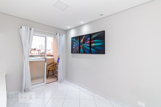 Sala de apartamento à venda com 3 quartos, 68m² em Vila Mazzei, São Paulo