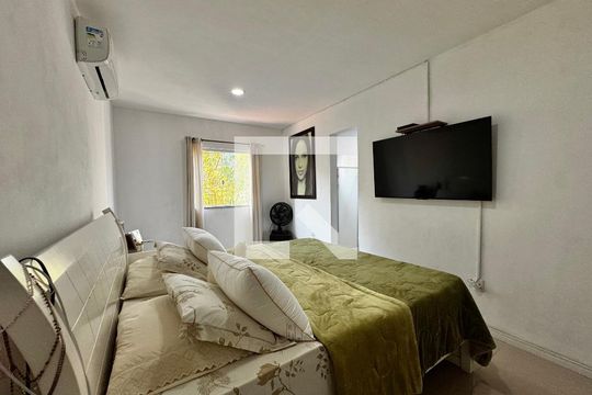 Suíte 1 de casa de condomínio à venda com 4 quartos, 220m² em Camorim, Rio de Janeiro