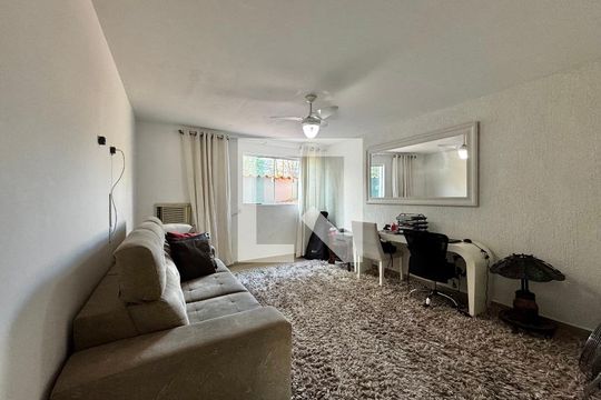 Quarto de casa de condomínio à venda com 4 quartos, 220m² em Camorim, Rio de Janeiro