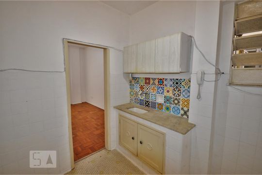 Cozinha de apartamento à venda com 2 quartos, 52m² em Humaitá, Rio de Janeiro
