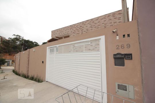 Fachada de casa para alugar com 4 quartos, 224m² em Loteamento Jardim Bahia Ii, Várzea Paulista