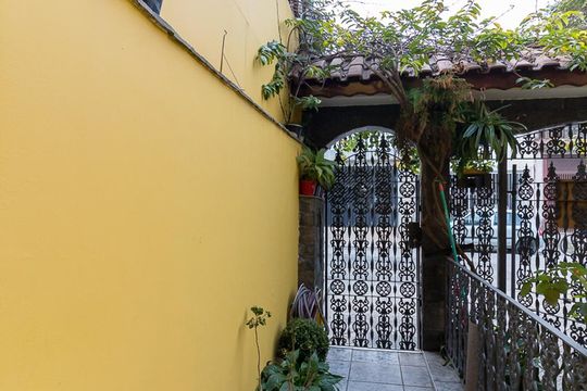 Entrada da casa de casa à venda com 4 quartos, 250m² em Parque Continental Ii, Guarulhos