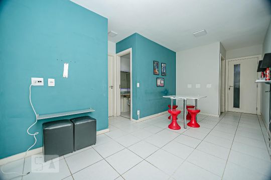 Apartamento para alugar com 2 quartos, 60m² em Maceió, Niterói
