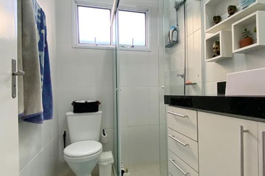 Banheiro de apartamento para alugar com 2 quartos, 60m² em Jardim Sao Carlos, Sorocaba