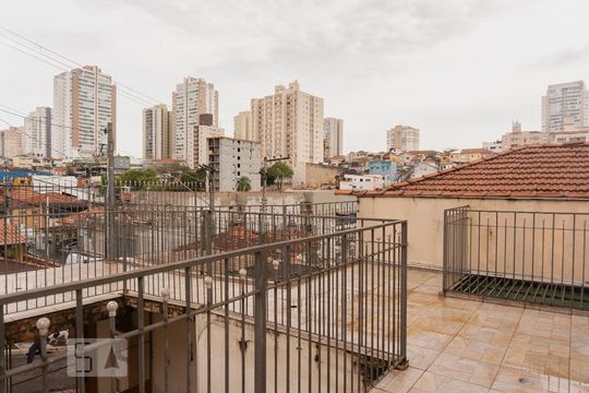 Varanda Suítes de casa para alugar com 4 quartos, 330m² em Chora Menino, São Paulo