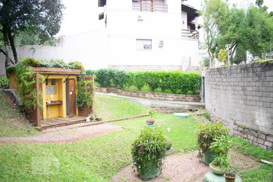 Área Comum de casa de condomínio à venda com 4 quartos, 213m² em Vila Nova, Porto Alegre