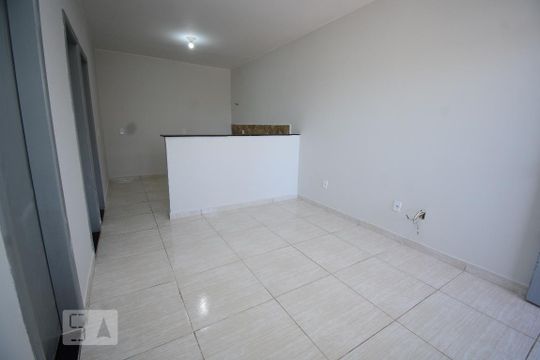 Sala de apartamento para alugar com 2 quartos, 50m² em Samambaia Sul (samambaia), Brasília