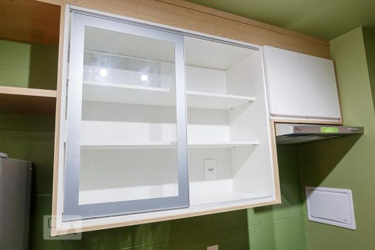 Cozinha de kitnet/studio à venda com 1 quarto, 28m² em Cerqueira César, São Paulo