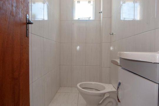 Banheiro da suíte de apartamento para alugar com 2 quartos, 115m² em Afonso Pena, São José dos Pinhais