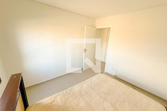 Quarto 1 de apartamento para alugar com 2 quartos, 78m² em Ingleses do Rio Vermelho, Florianópolis
