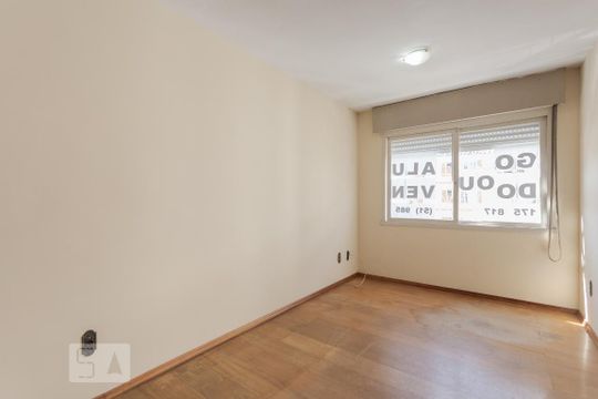 Sala de apartamento à venda com 2 quartos, 68m² em Alto Petrópolis, Porto Alegre