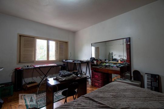 Suíte de casa à venda com 4 quartos, 196m² em Jabaquara, São Paulo