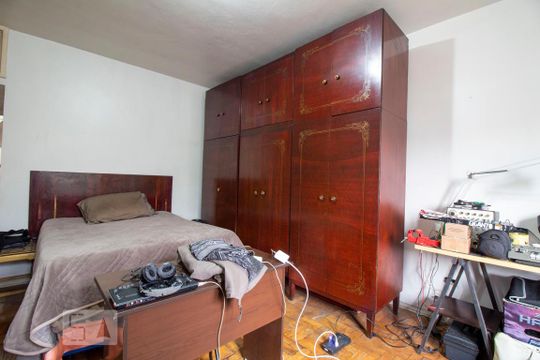 Suíte de casa à venda com 4 quartos, 196m² em Jabaquara, São Paulo