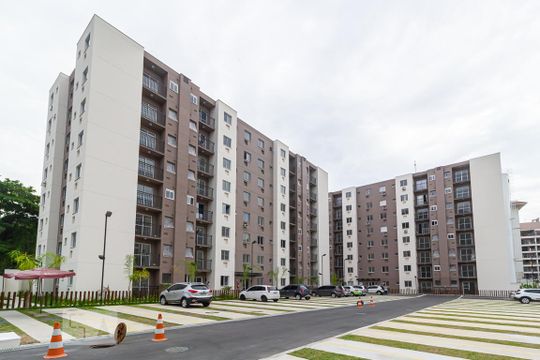 Fachada de apartamento para alugar com 2 quartos, 46m² em Taquara, Rio de Janeiro