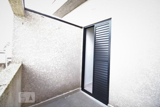 varanda de kitnet/studio para alugar com 1 quarto, 17m² em Jardim Sao Roberto, São Paulo