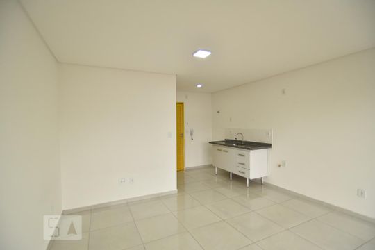 Sala - cozinha de kitnet/studio à venda com 1 quarto, 33m² em Vila Carrao, São Paulo