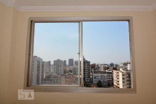 Sala de apartamento para alugar com 1 quarto, 70m² em Méier, Rio de Janeiro