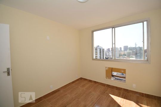 Quarto de apartamento para alugar com 1 quarto, 70m² em Méier, Rio de Janeiro