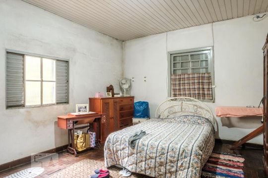 Quarto  de casa à venda com 2 quartos, 250m² em Vila Ipojuca, São Paulo