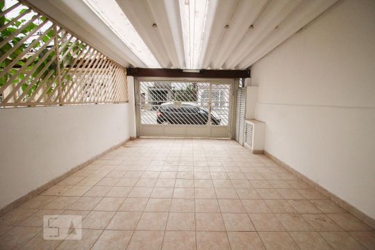 Garagem de casa à venda com 3 quartos, 131m² em Vila Isolina Mazzei, São Paulo