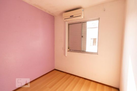 Quarto 2 de apartamento para alugar com 2 quartos, 41m² em Igara, Canoas