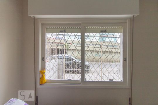 Vista do Quarto de apartamento para alugar com 1 quarto, 55m² em Santa Cecília, Porto Alegre