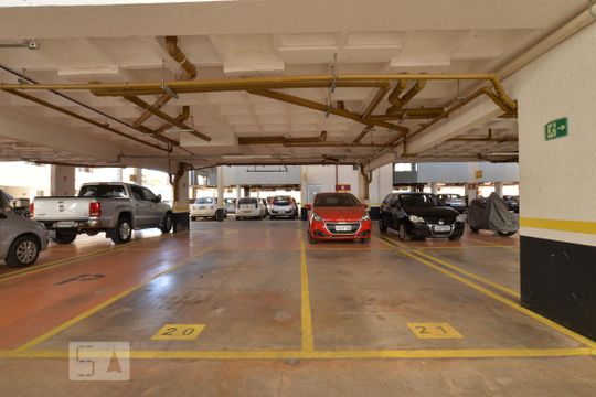 :Garagem de apartamento à venda com 1 quarto, 28m² em Setor de Habitações Individuais Norte, Brasília
