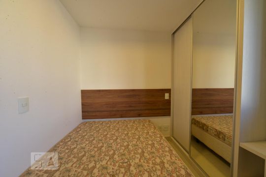 Quarto de apartamento à venda com 1 quarto, 28m² em Setor de Habitações Individuais Norte, Brasília