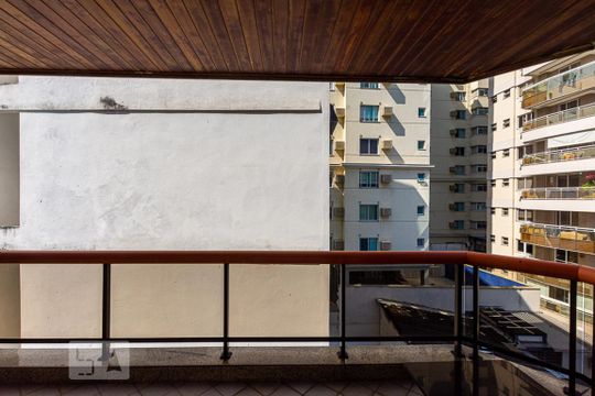 Vista do Quarto 1 de apartamento à venda com 3 quartos, 150m² em Icaraí, Niterói