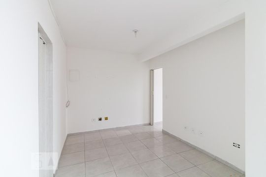 Apartamento para alugar com 1 quarto, 45m² em Parque Continental I, Guarulhos
