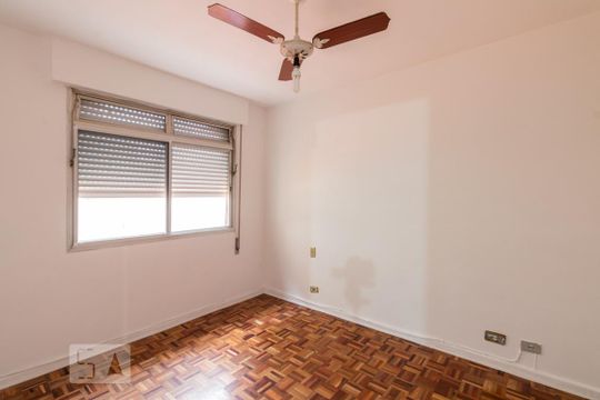 Quarto 2 de apartamento para alugar com 2 quartos, 98m² em Vila Olímpia, São Paulo