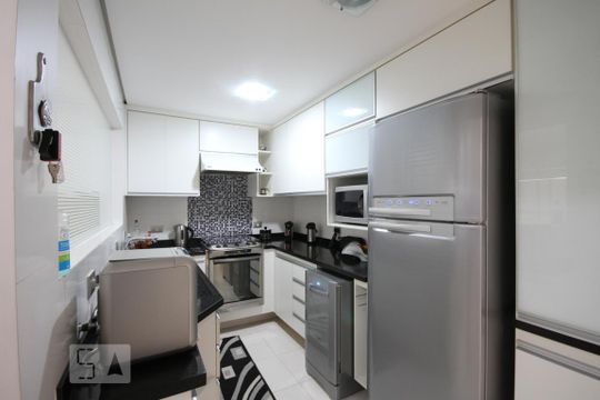 Cozinha de casa à venda com 3 quartos, 350m² em Bosque da Saúde, São Paulo